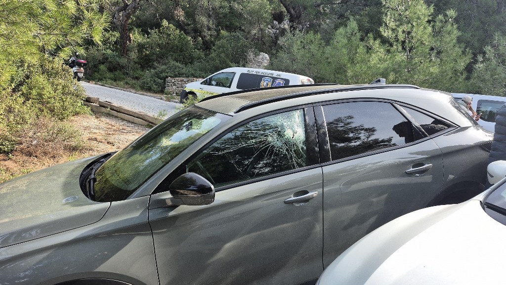 Bodrum'da araçtan hırsızlık olayı ilgili 3 kişi gözaltına alındı