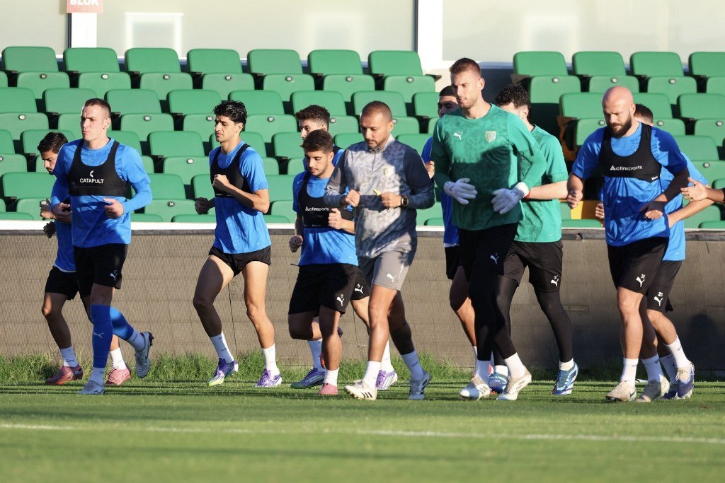 Taraftarımıza galibiyet armağan etmek istiyoruz