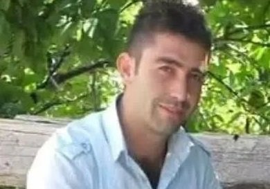 Devrilen tırın sürücüsü hayatını kaybetti