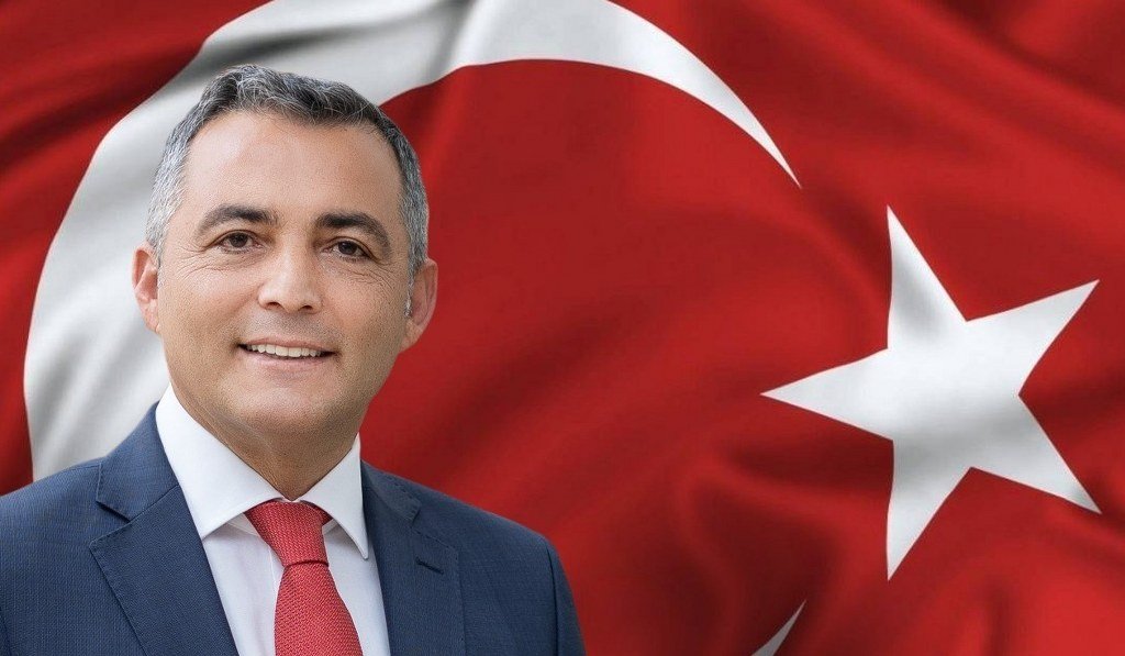 Niyazi Nefi Kara, CHP'den istifa etti