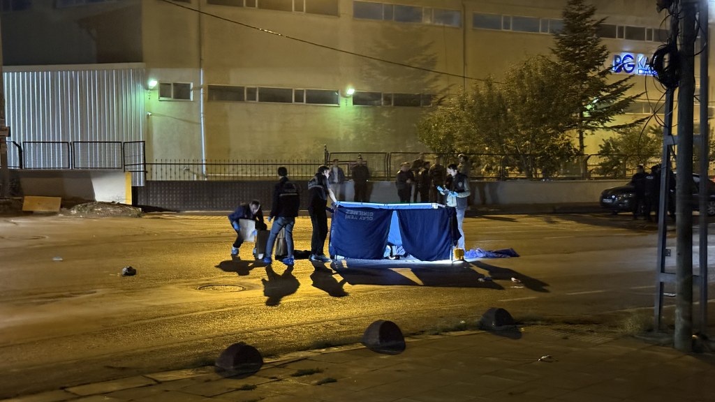 Esrarengiz cinayet: Polis yeleği giymiş şahsı vurup kaçtılar