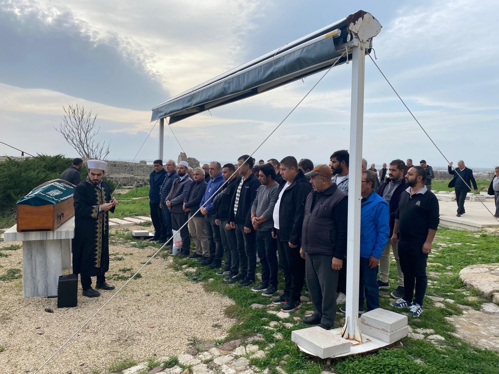 Cinayet sonrası her iki kişi de toprağa verildi