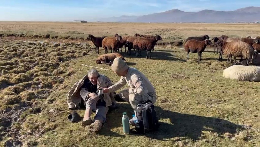 Kayıp çoban hastaneye sevk edildi
