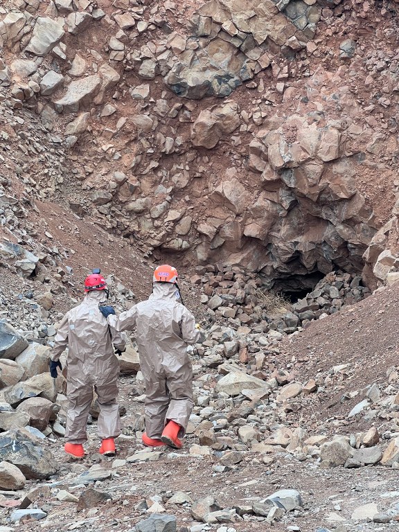 Mağarada define arayan şahıs ölü bulundu