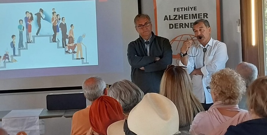 Göcek’te alzheimer hastalığı anlatıldı