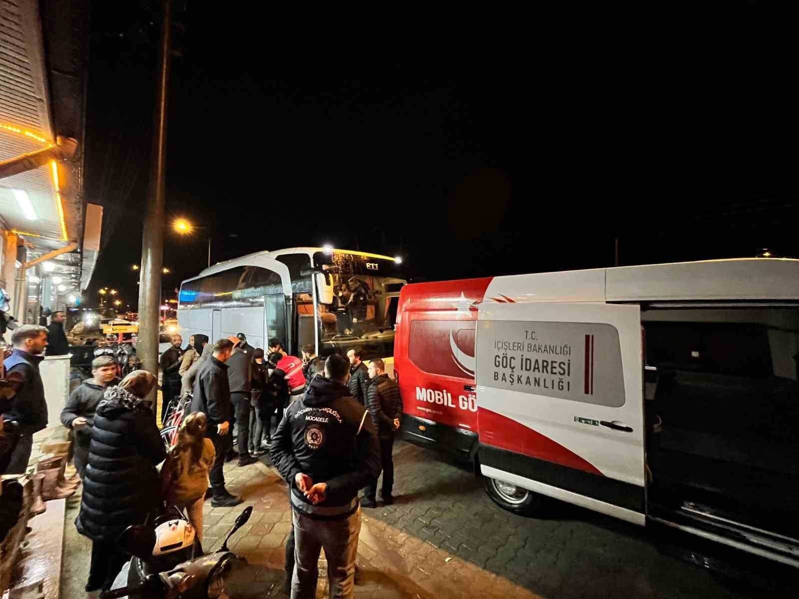 140 düzensiz göçmen yakalandı