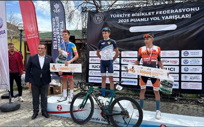 Hediye bisikletle Türkiye şampiyonu oldu, hedefi Milli Takım