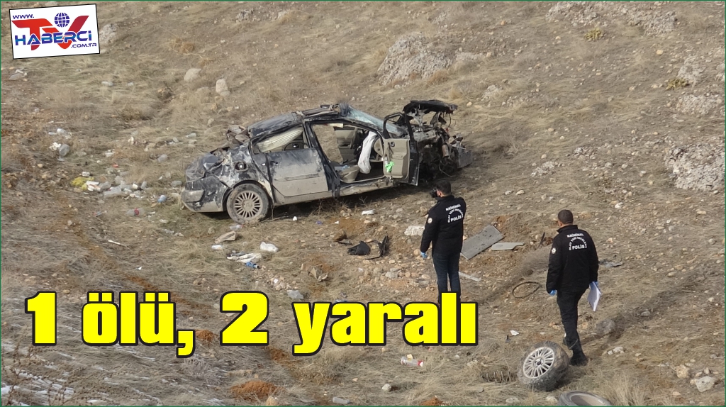 Lastiği patlayan otomobil şarampole uçtu: 1 ölü, 2 yaralı