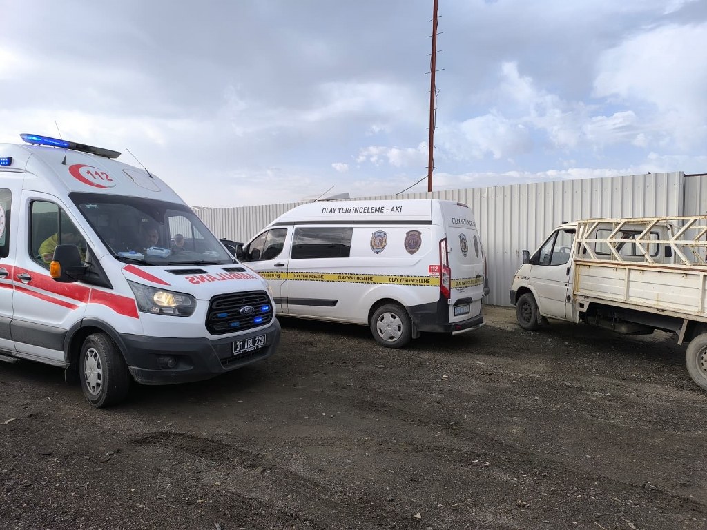 İş yerinde esnafın cansız bedeni bulundu