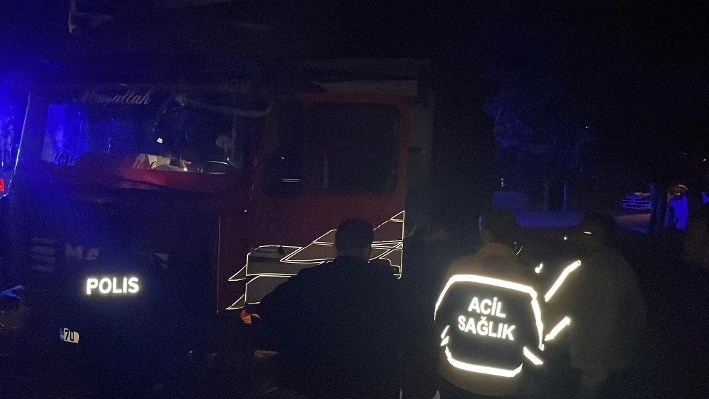  Kamyonunda yaralı halde bulunan şahıs hastaneye kaldırıldı