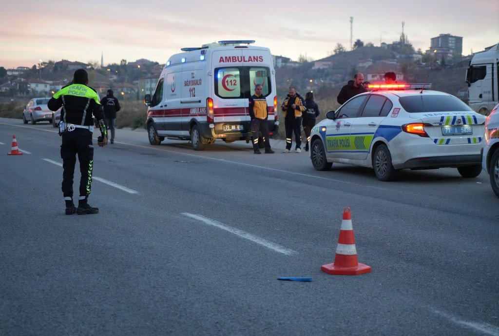 Otomobilin çarptığı yaya hayatını kaybetti