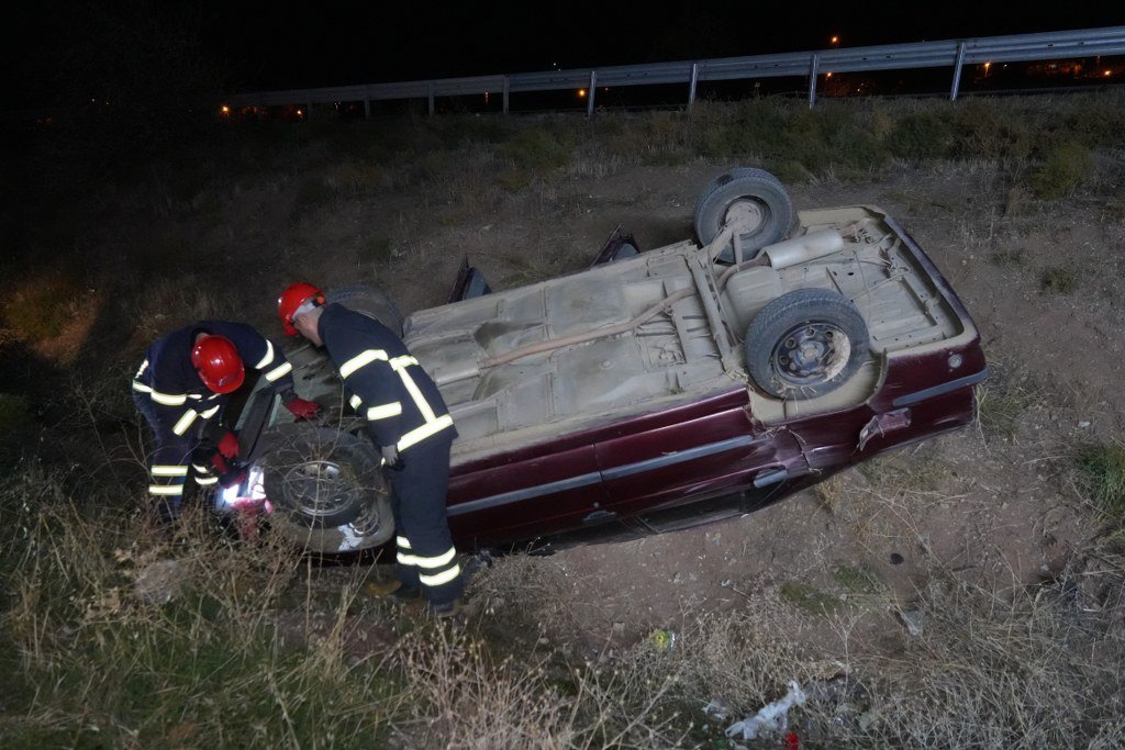 Otomobil takla attı: 1 yaralı