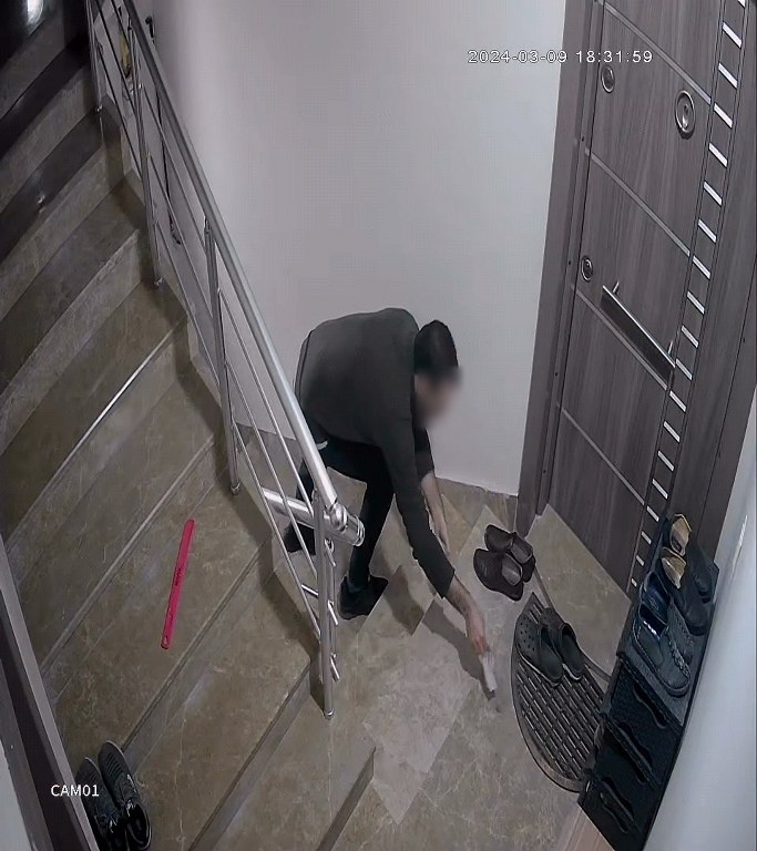  Komşularını canından bezdirdi