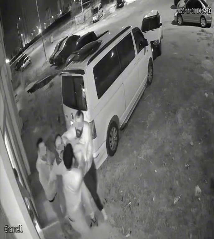 Kukla sanatçısı boşanma aşamasındaki eşi ve ailesi tarafından darbedildi