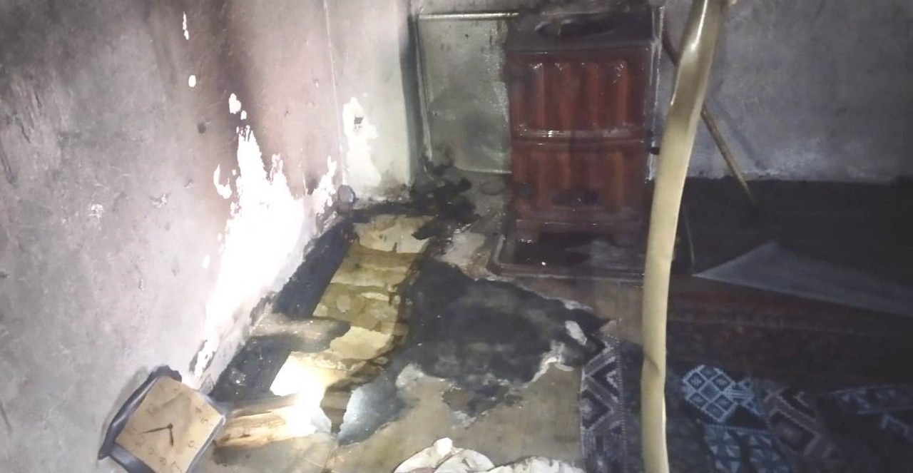 Yangında alzaymır hastası yaşlı kadın hayatını kaybetti