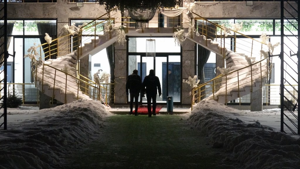 Karbonmonoksit zehirlenmesi: 46 kişi hastaneye kaldırıldı