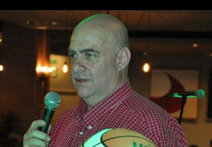 Eski milli basketbolcu balkondan düşerek hayatını kaybetti