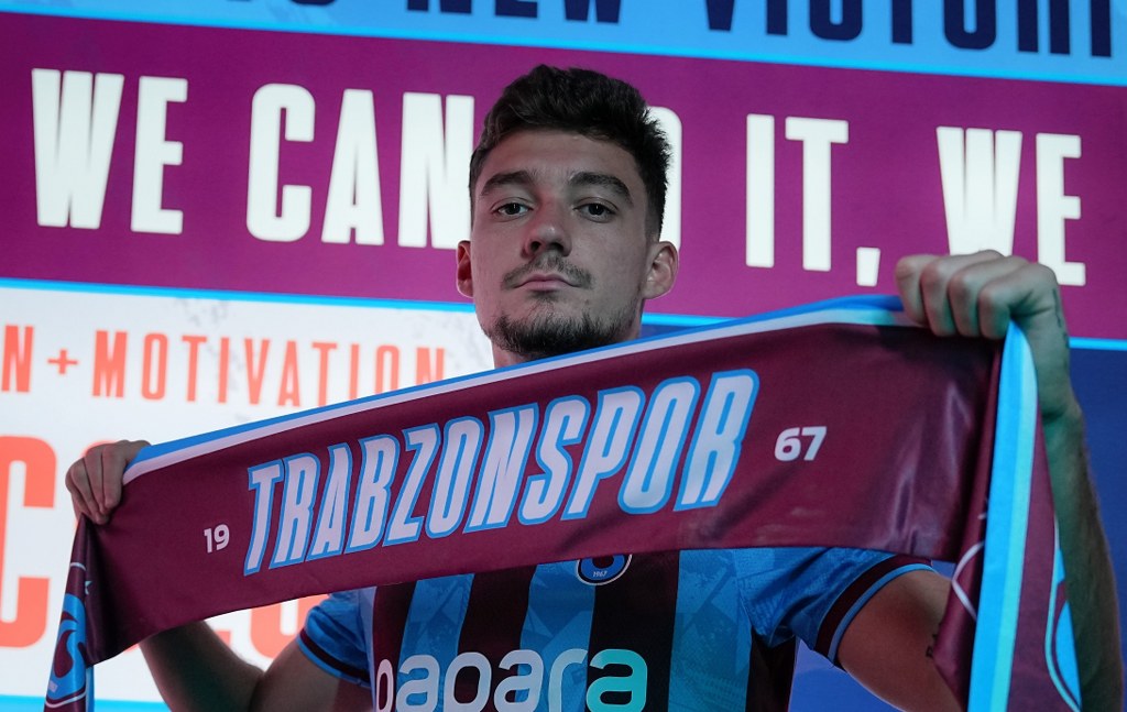 Ernest Muçi Trabzonspor’da