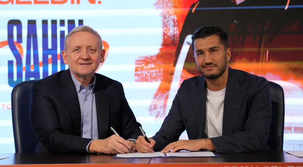 Başakşehir’de Nuri Şahin dönemi başladı