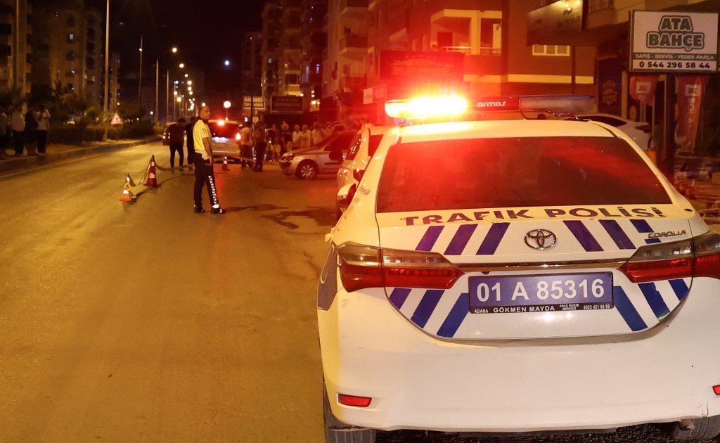 Oto galerisine uzun namlulu silahla saldırı