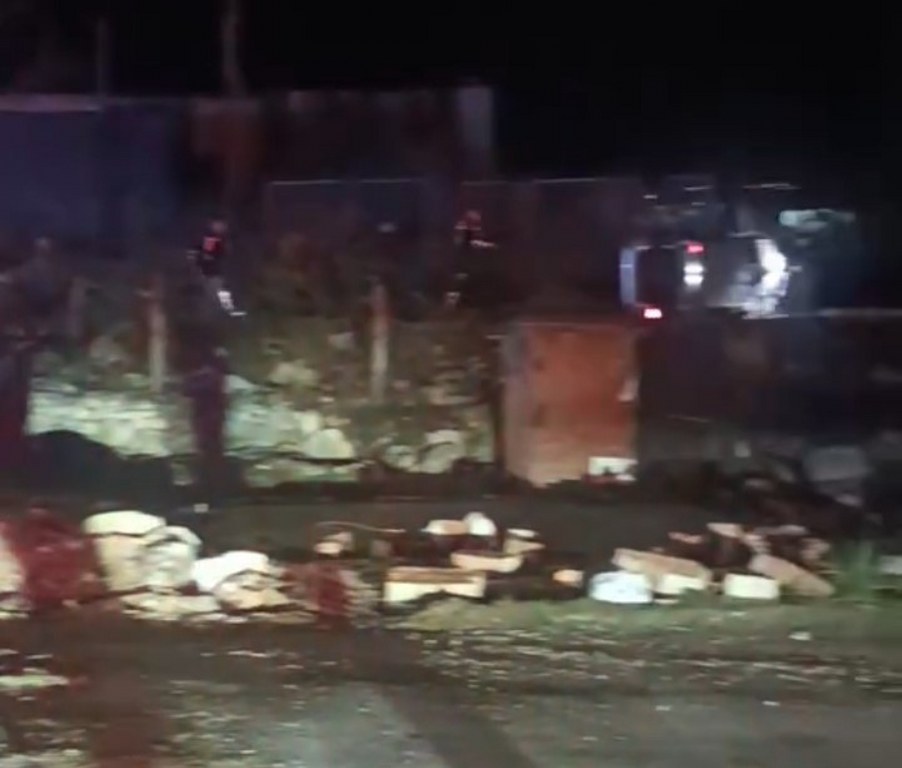 Polis kovalamacası kazayla sonuçlandı: 1 yaralı