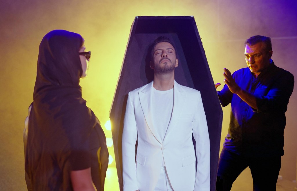 Rafet El Roman, yeni yeteneğini öldürdü !