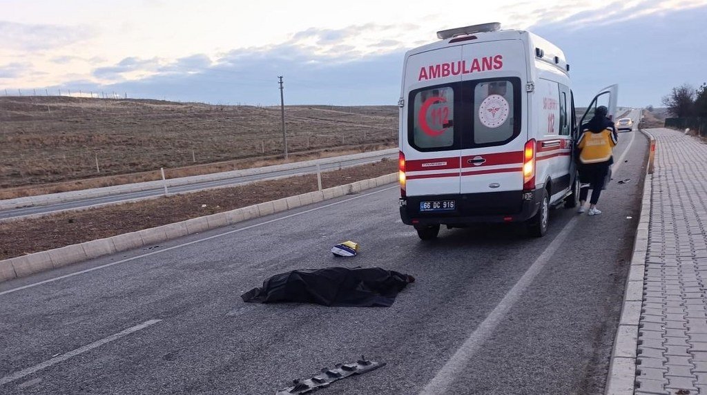 Otomobilin çarptığı yaya, hayatını kaybetti