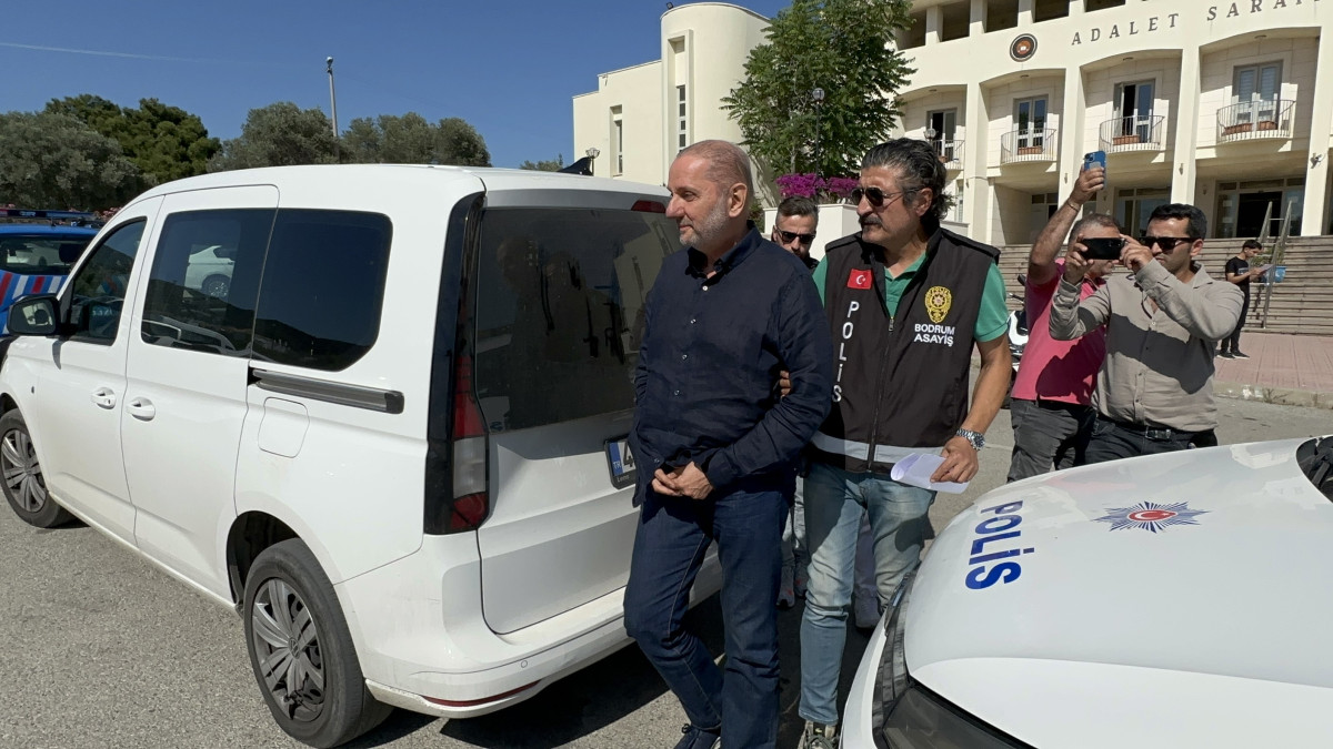 Arkan'a Cumhurbaşkanına hakaret suçundan 18 ay hapis cezası