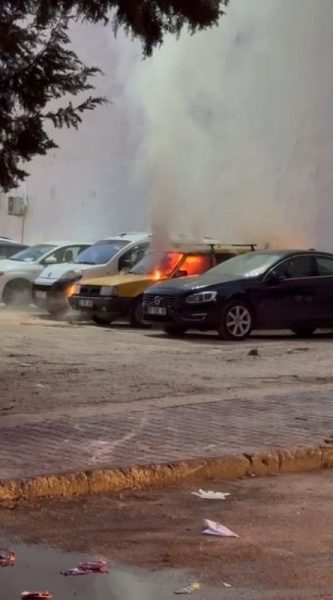 Otomobilini park edip otobüsle işe gitti, döndüğünde hayatının şokunu yaşadı