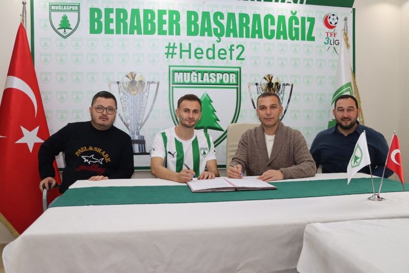 Muğlaspor, deneyimli oyuncuyu renklerine bağladı