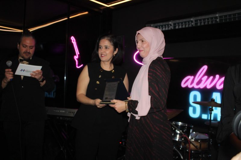 Hastanede 15 yıldır çalışan personellere teşekkür plaketi verildi