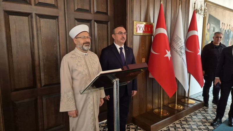 Erbaş: “Roma ve Haçlıların torunları katliam yapıyor”