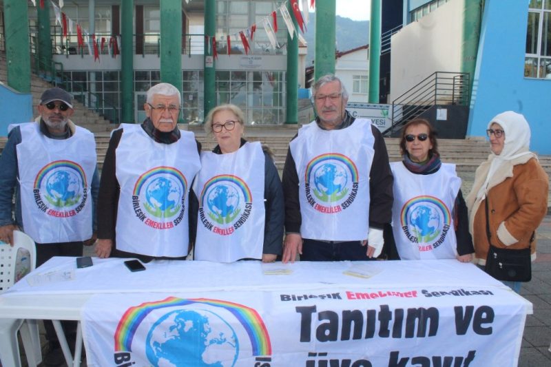 Birleşik Emekliler; “Çok değil insanca ve insan onuruna yaraşır bir yaşam istiyoruz”