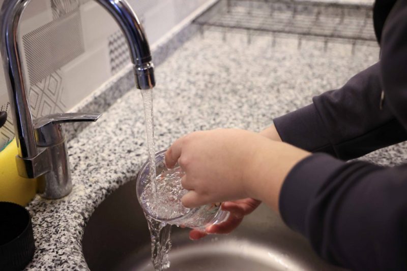 Öğrencilere “Can Suyu”, 5 ton ücretsiz su yardımı 10 tona çıktı