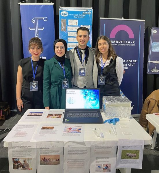 MSKÜ Öğrencilerinden ‘Kuş gribi tanı kiti’ ile Türkiye birinciliği