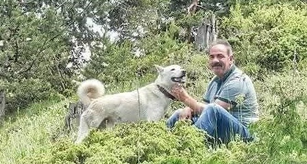 Kamyon ile damper arasında sıkışan şoför hayatını kaybetti