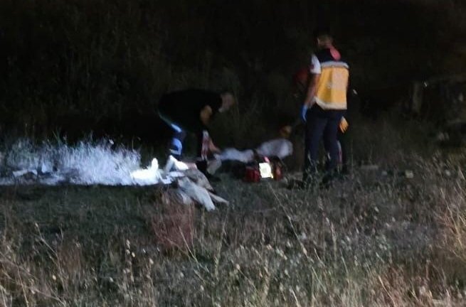 Otomobil kontrolden çıktı, devrildi: 2 ölü, 2 yaralı