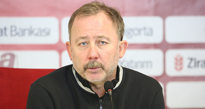 Beşiktaş’ın Sergen Yalçın’la 2 yıllığına anlaştığı iddiası