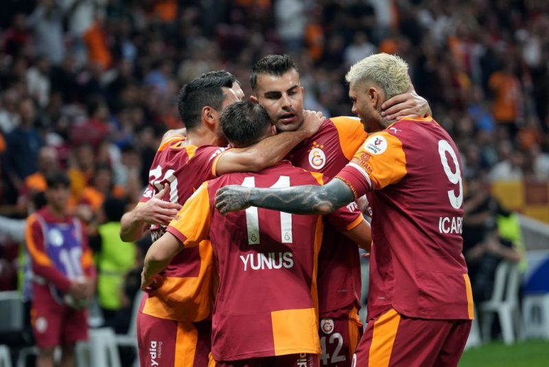 Galatasaray yenilmezlik serisini 14’e çıkardı