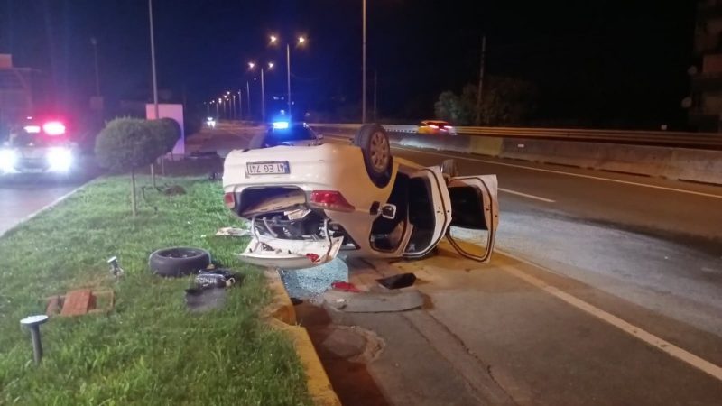 Otomobil takla attı: 3 yaralı