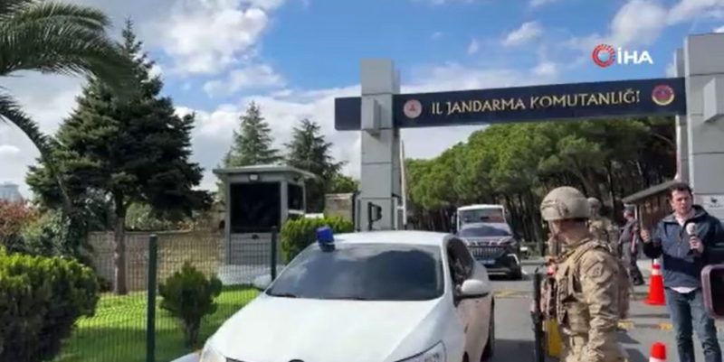 Uyuşturucu soruşturmasında 8 ünlü isimde uyuşturucu madde tespit edildi