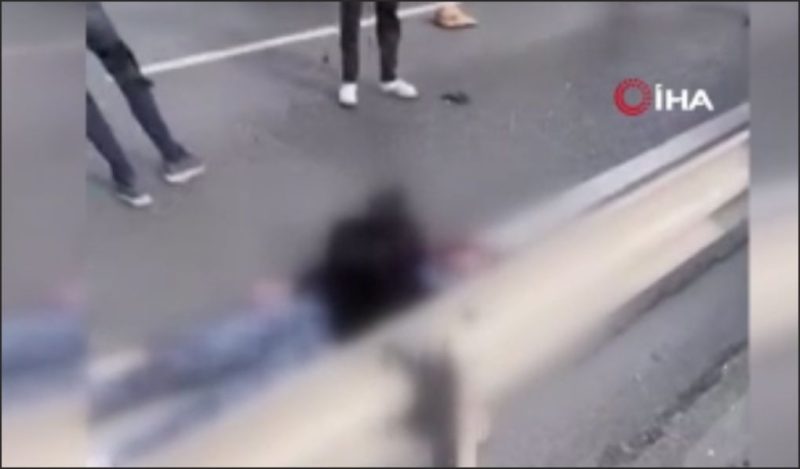 Motosiklet bariyere çarptı: 1 ölü, 1 ağır yaralı