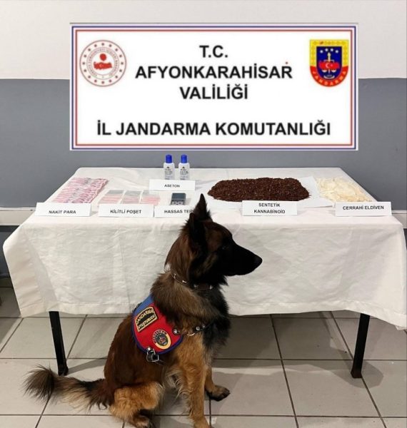 Aseton ve tütünle uyuşturucu yapan 2 kişi tutuklandı