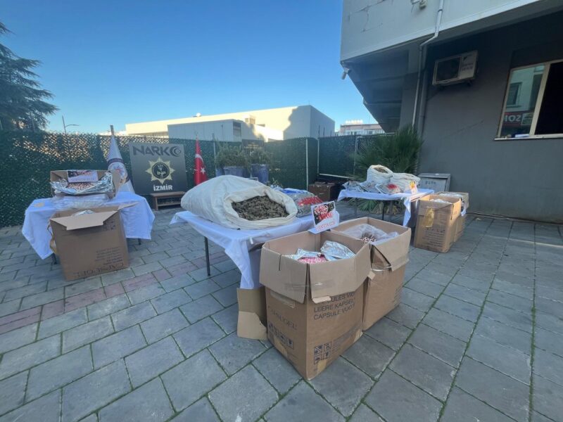 Tek operasyonda 3 milyon uyuşturucu hap ele geçirildi
