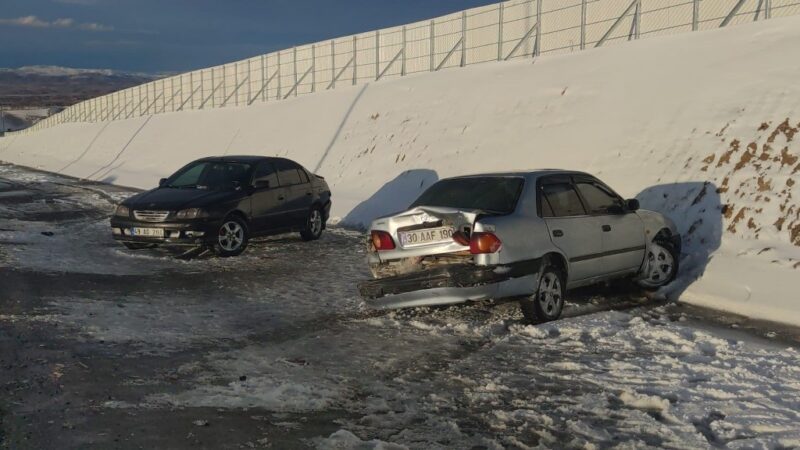 Zincirleme kaza: 5 yaralı