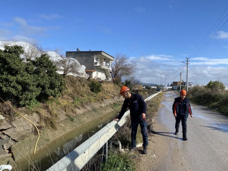 Antalya’da iki gündür kayıp çocuk için arama çalışması başlatıldı