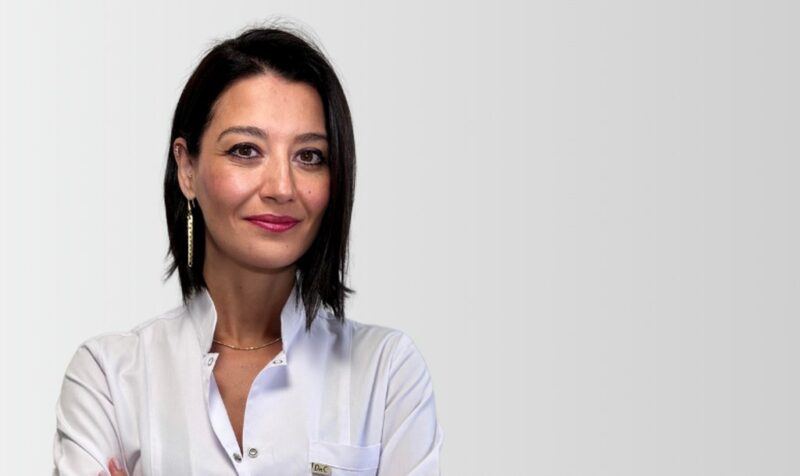 Diş beyazlatma hekim kontrolünde yapılmalı