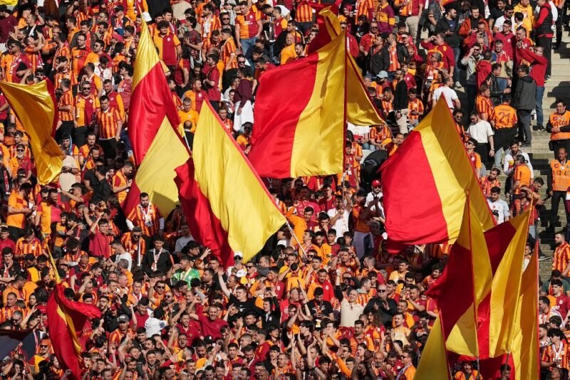 Galatasaray-Atletico Madrid sürpriz 11’ler