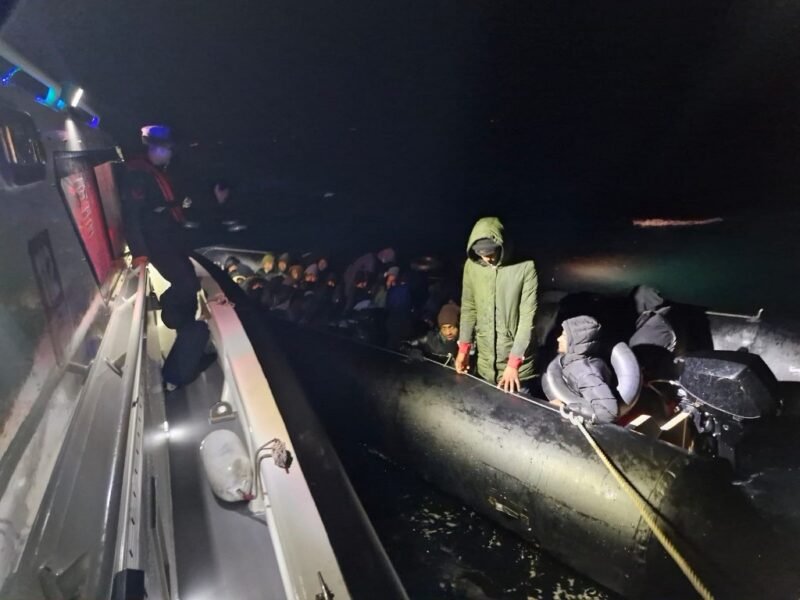 3’ü çocuk 29 göçmen yakalandı