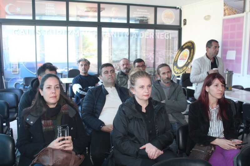 Fethiye’de ÇALIŞ-DER’den turizmcilere yol gösteren seminer